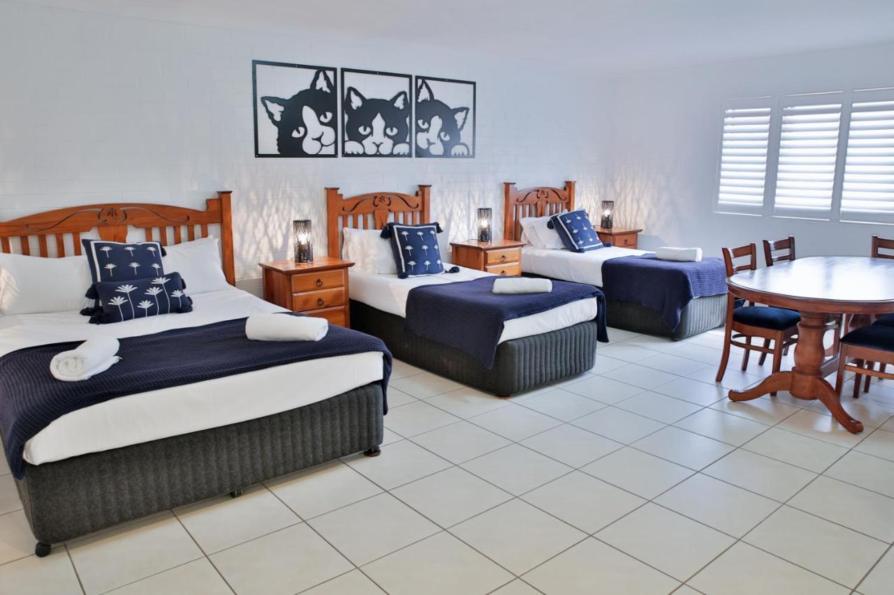 Central Park Motel Rockhampton Buitenkant foto