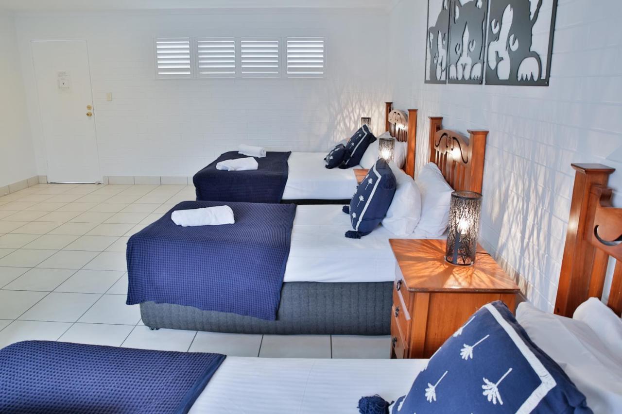 Central Park Motel Rockhampton Buitenkant foto
